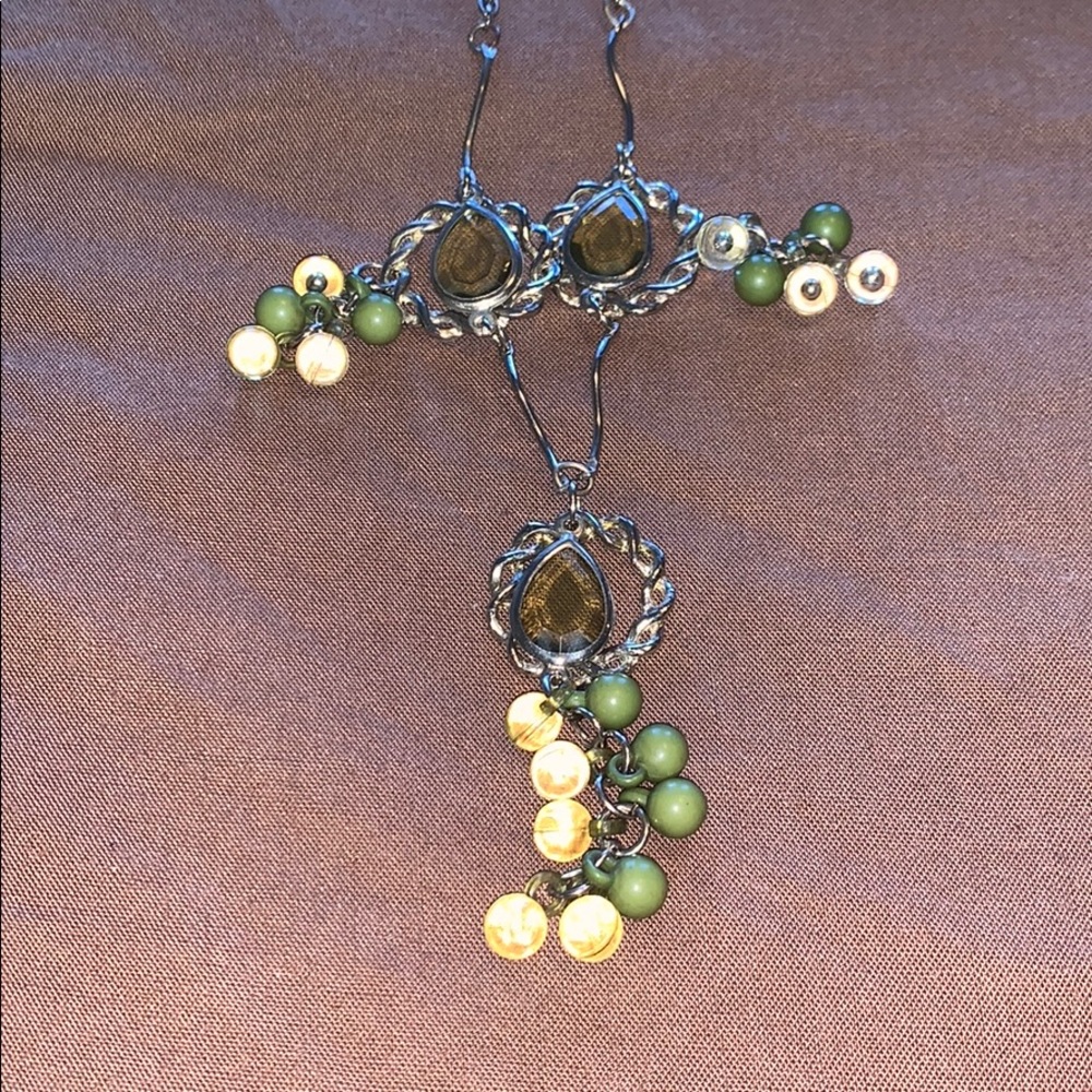 Necklace - Picture 2 of 7
